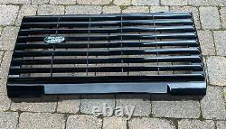 Land Rover Defender AIR CON Conditioning Grill Housing + Centre Grill TDCI GOOD